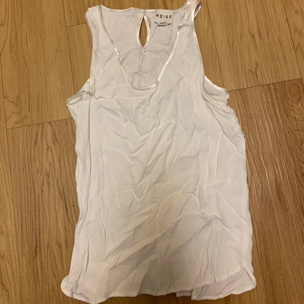🦋  3/$9 Reiss White Sleeveless Blouse - Picture 3 of 9